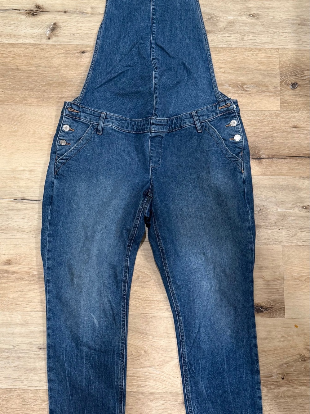 GAP Maternity Size Large • Washed Blue Denim Stretch Basic Overalls Like-New